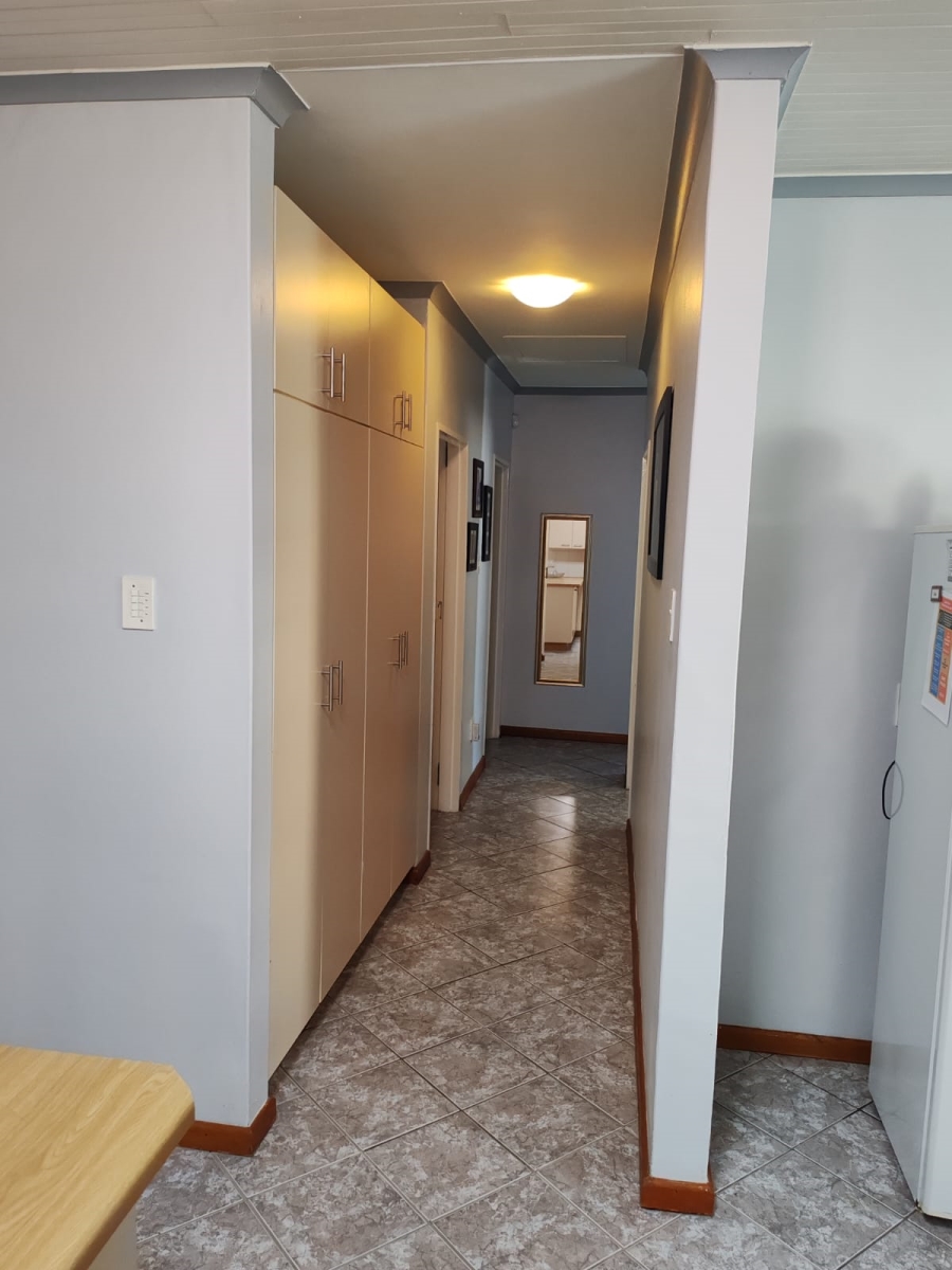 3 Bedroom Property for Sale in De Kelders Western Cape